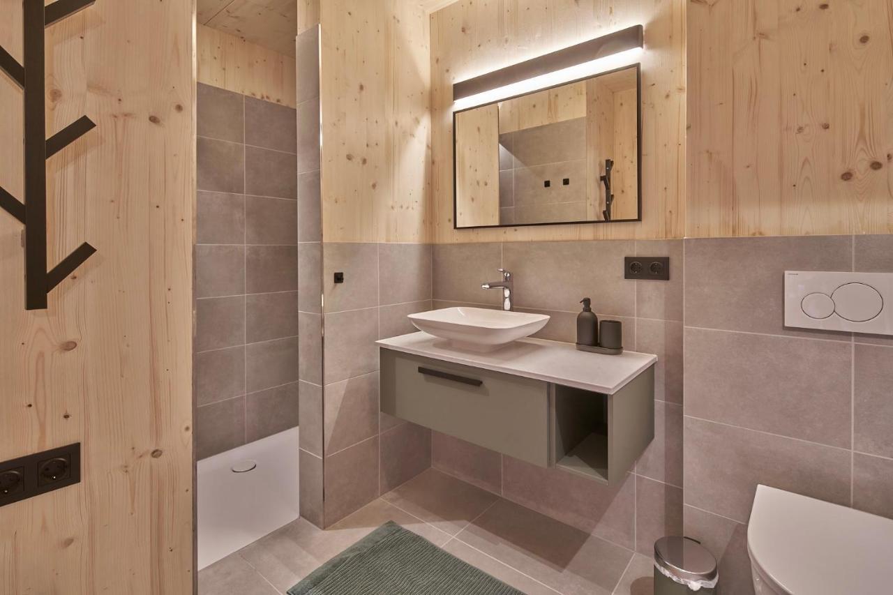 Black Forest Lodges - Gehobene Ferienwohnungen Mit Privatsaunas Tulfes Exteriér fotografie