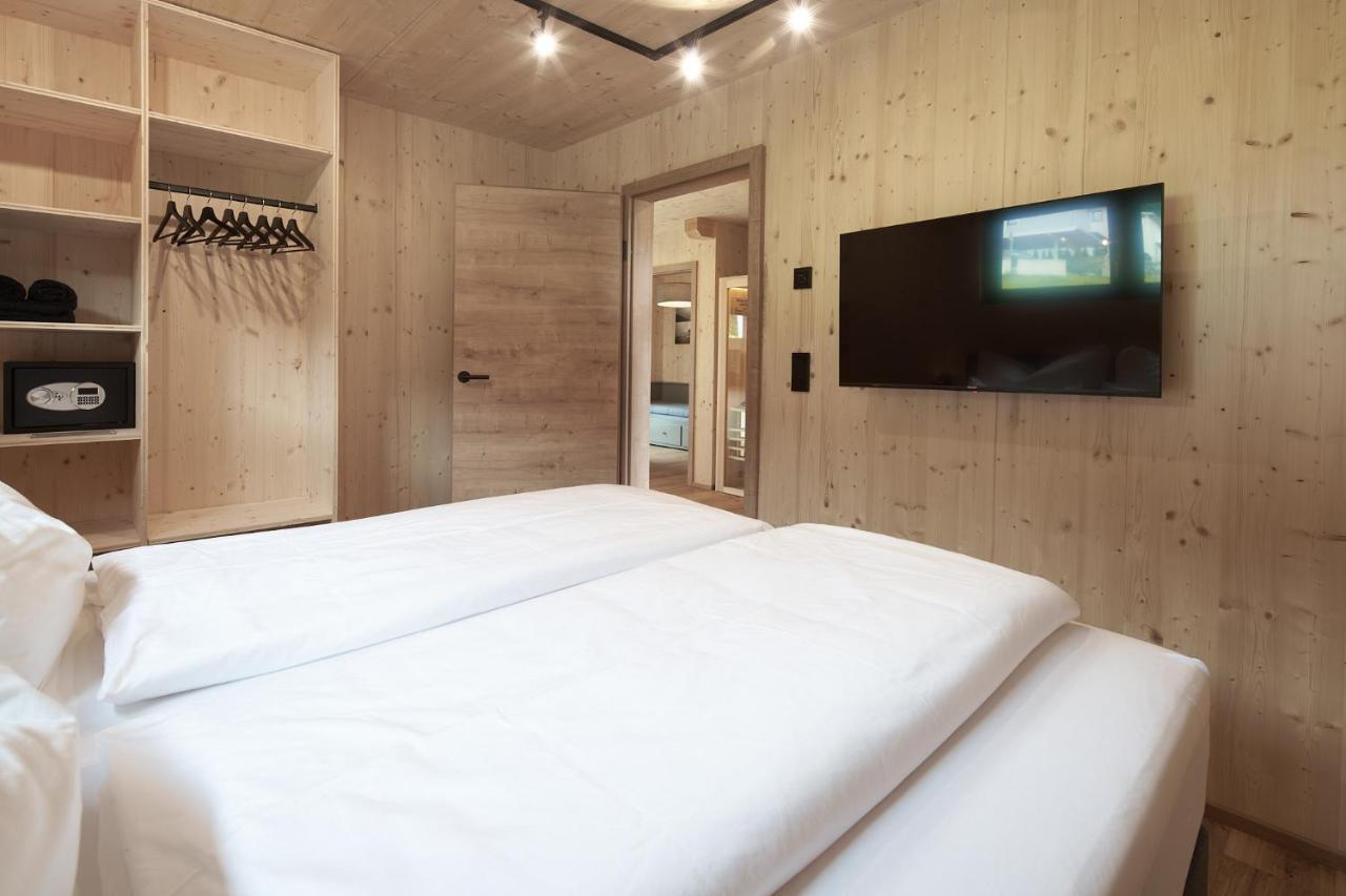 Black Forest Lodges - Gehobene Ferienwohnungen Mit Privatsaunas Tulfes Exteriér fotografie
