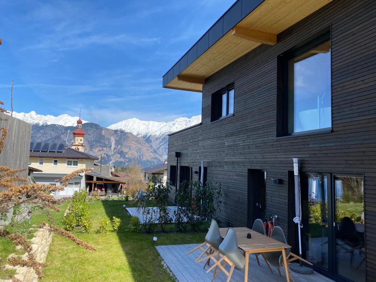 Black Forest Lodges - Gehobene Ferienwohnungen Mit Privatsaunas Tulfes Exteriér fotografie
